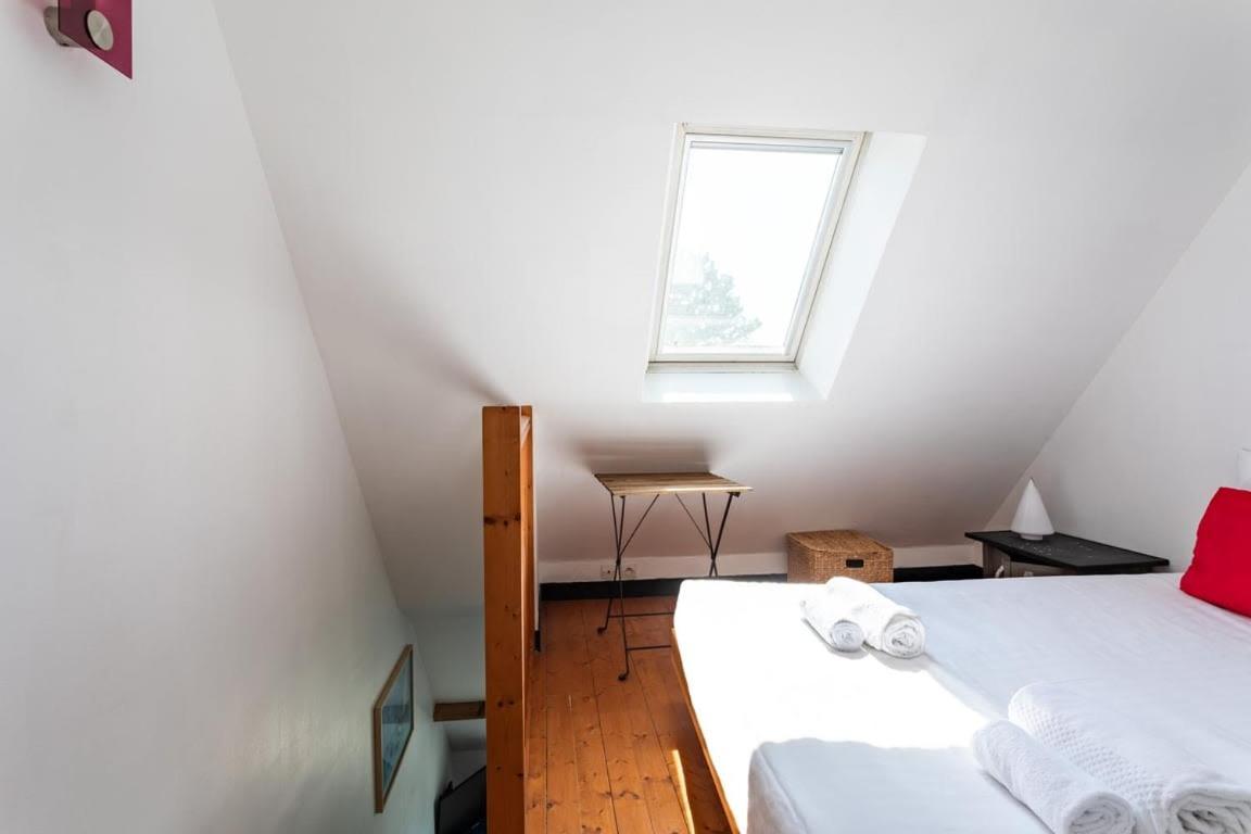 Le Capucin - Petit Duplex Avec Place De Parking Dinard Exterior photo